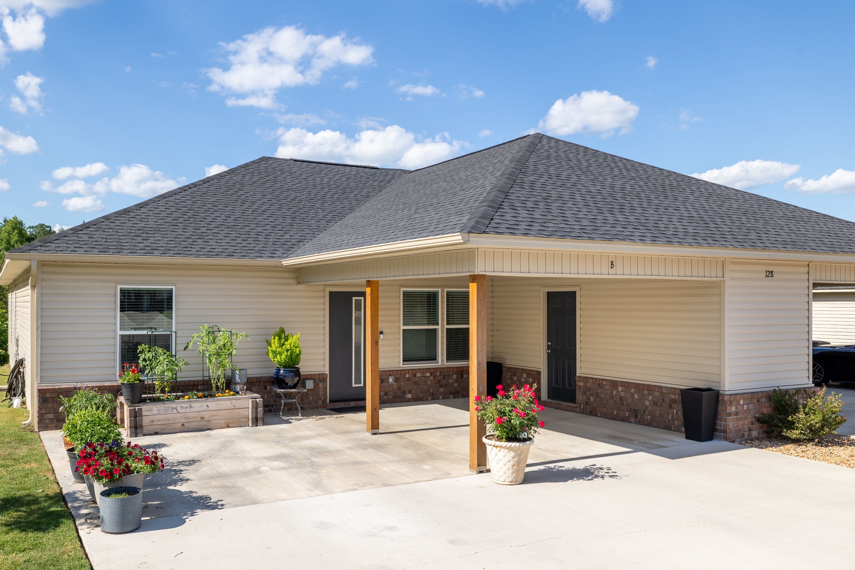 275B Clubhouse Circle